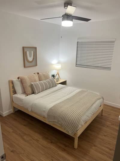 904 E 5th · Apartment 1 — photo 3