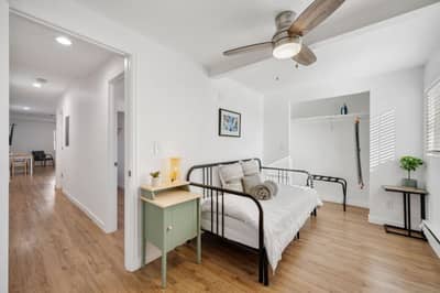 904 E 5th · Apartment 3 — photo 3