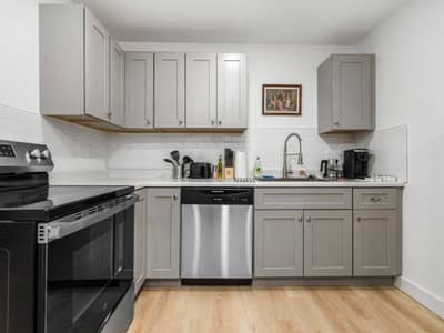 403 W 13th · Loft 104 — photo 4
