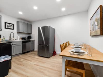 403 W 13th · Loft 204 — photo 3